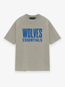 Essentials Wolves Tee