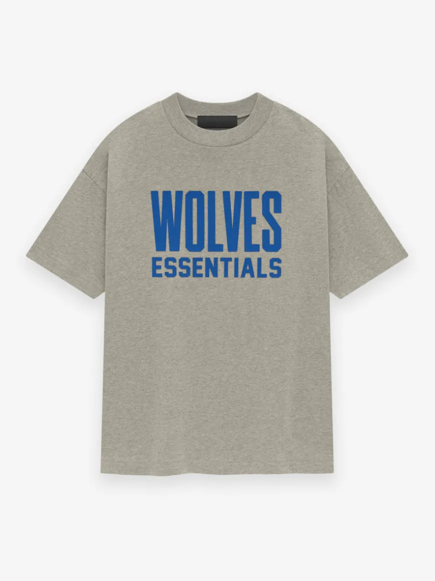 Essentials Wolves Tee