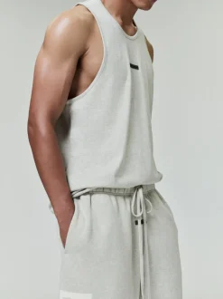 Lightweight Essential Tank