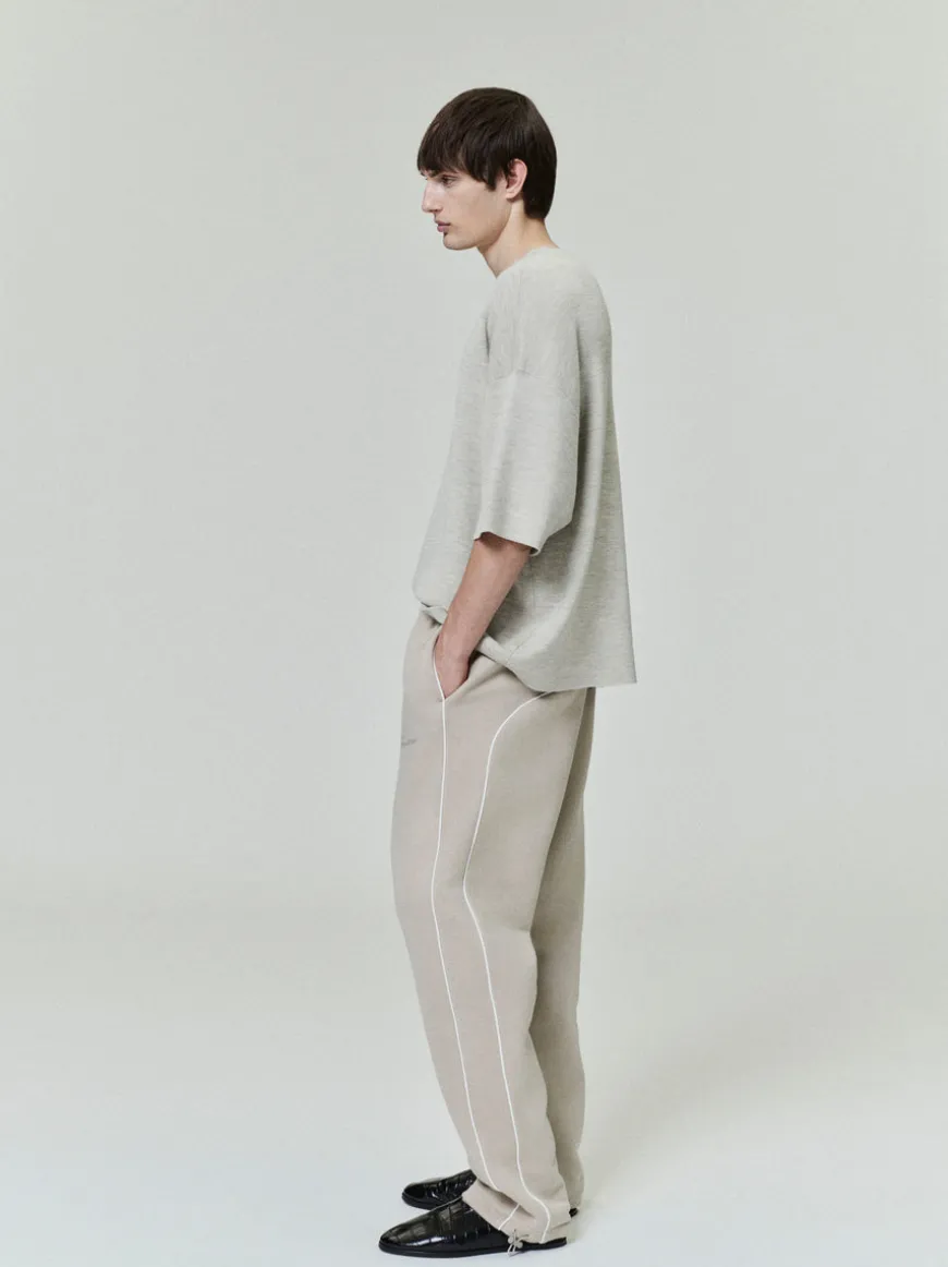 Relaxed Fleece Sweatpant With Piping